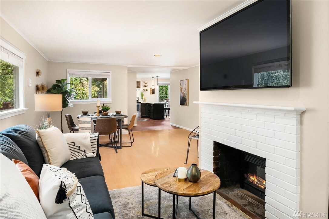 Property Photo: 4709 S Hudson Street WA 98118