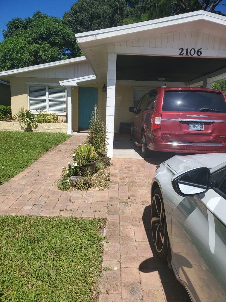 Property Photo:  2106 Avenue G  FL 34950 