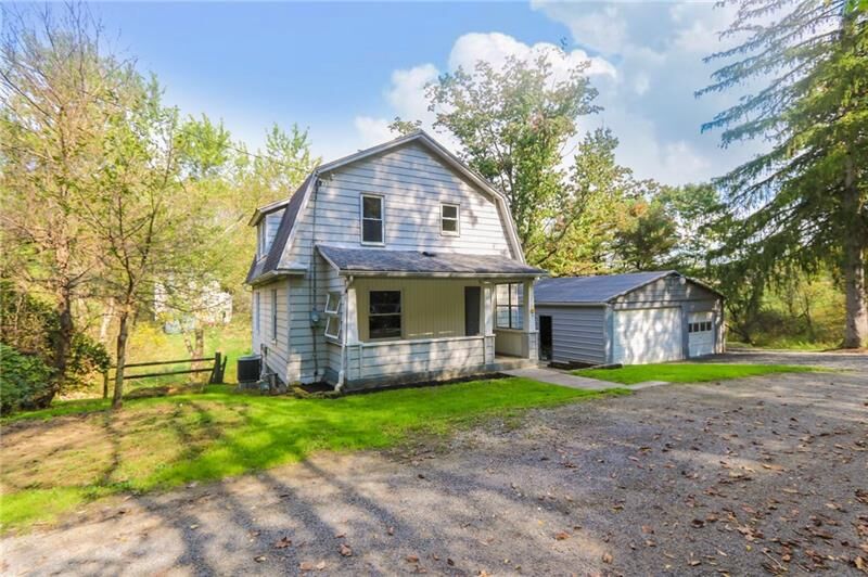 Property Photo: 916 East Street PA 16117