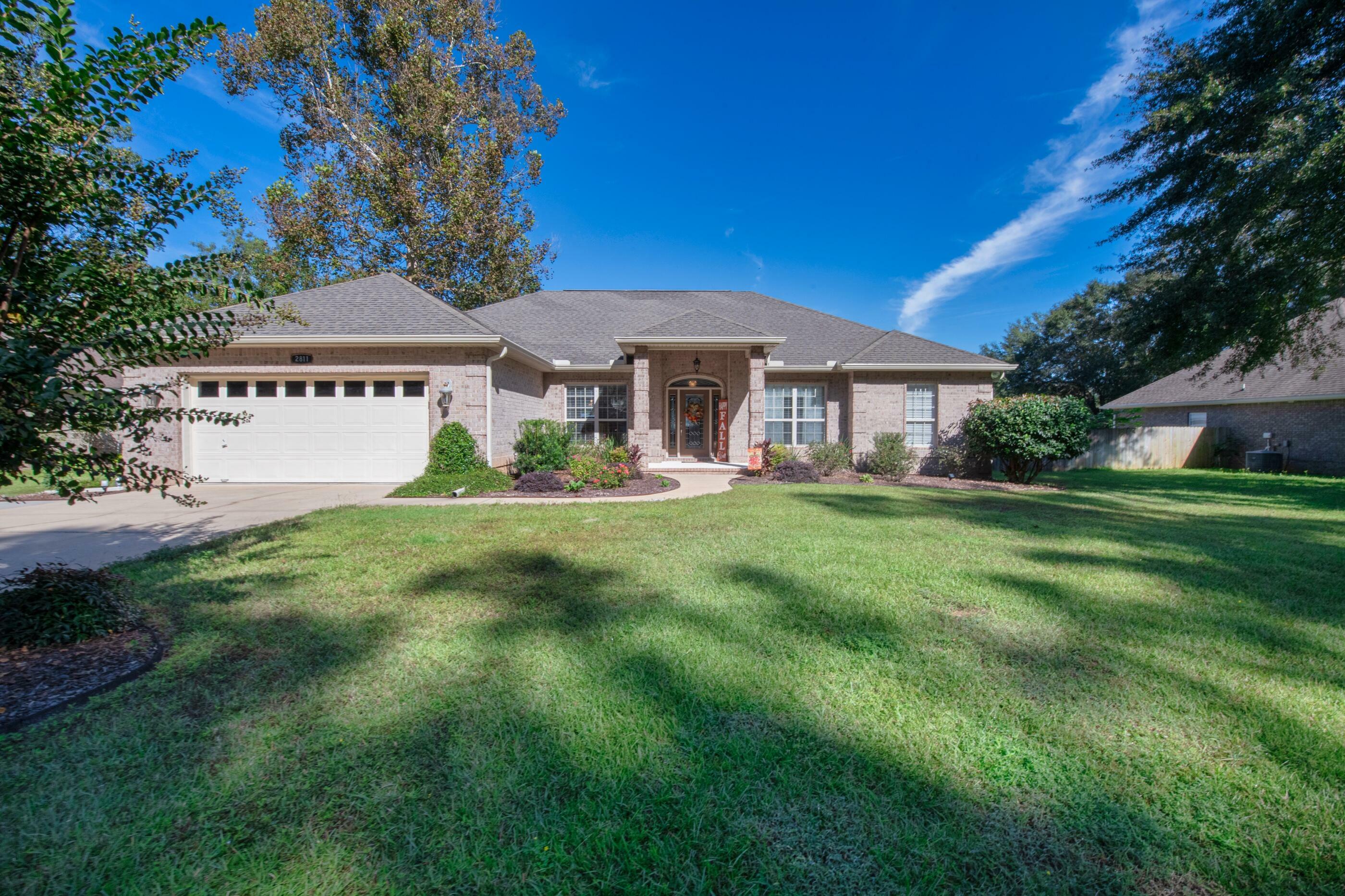 Property Photo:  2811 Phil Tyner Road  FL 32536 