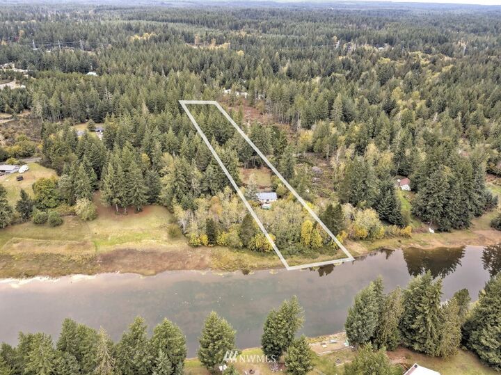 Property Photo:  200 E Catfish Lake Road  WA 98584 
