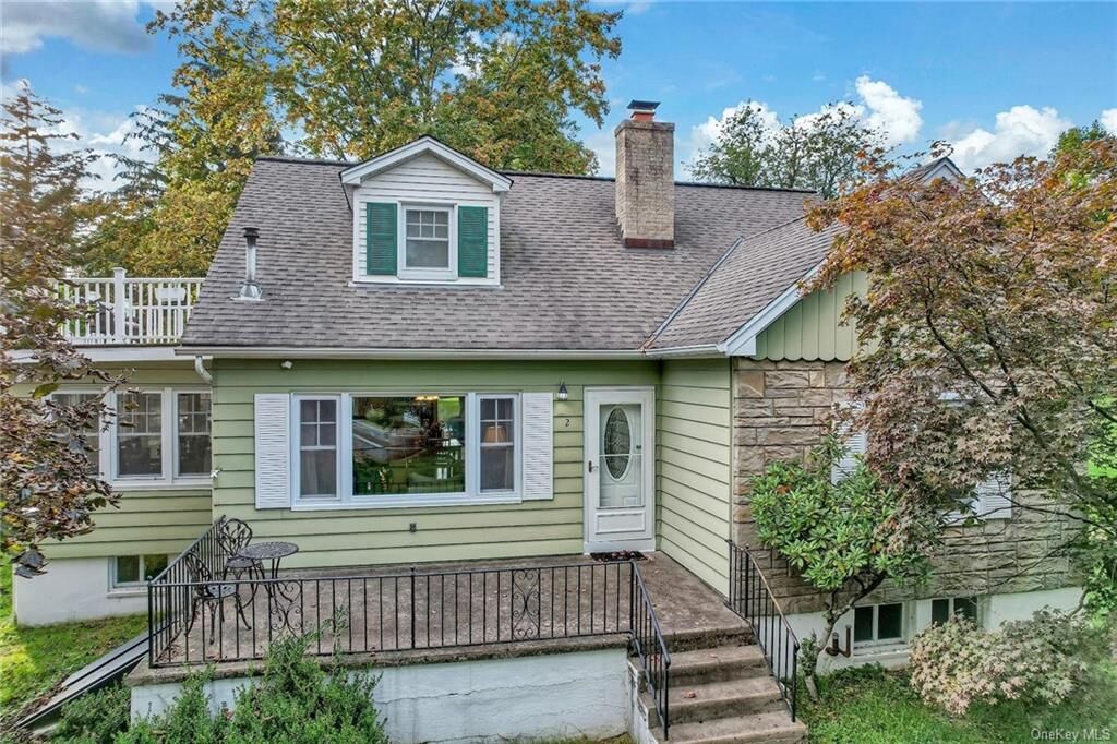 Property Photo:  2 Hillside Drive  NY 10986 