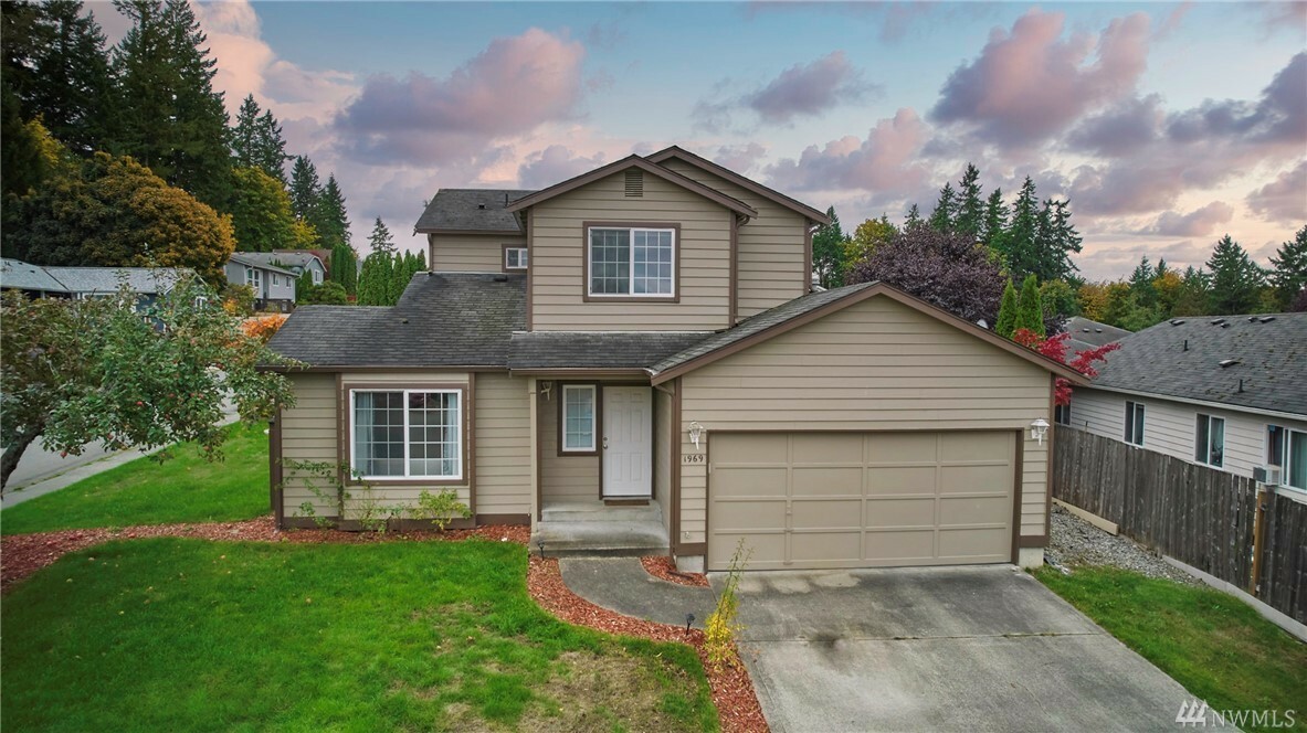 Property Photo:  1969 Snowridge Ave  WA 98366 