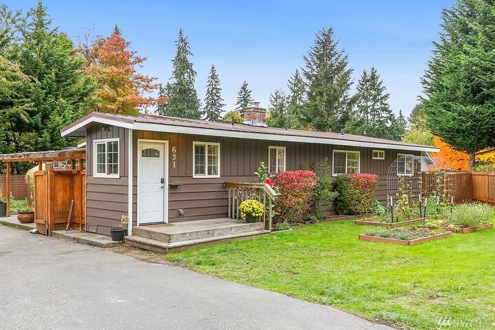631 219th Place SW  Bothell WA 98021 photo