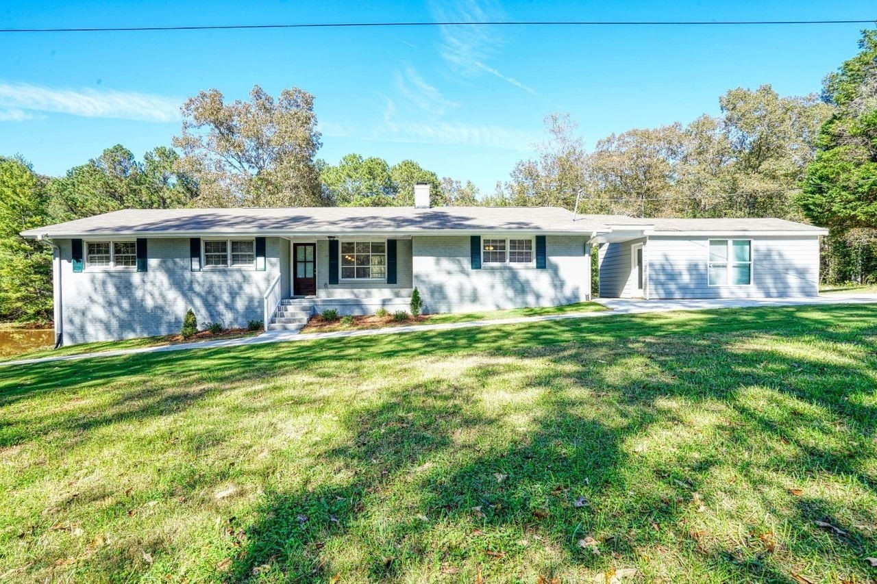 Property Photo: 5608 Highway 20 S GA 30016