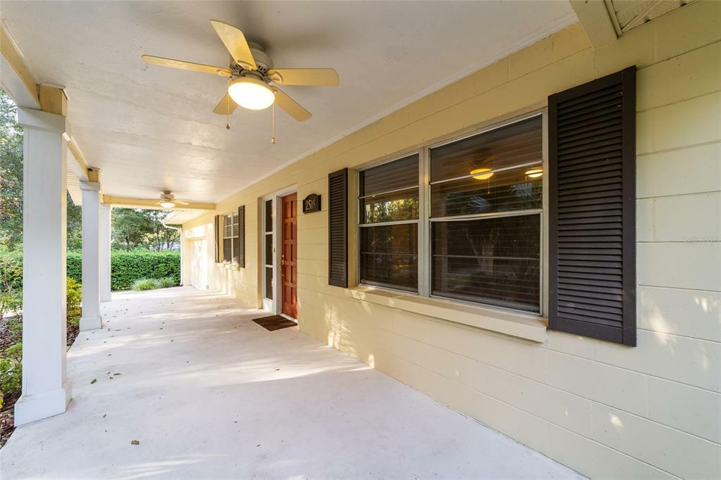 Property Photo:  2518 NW 63rd Terrace  FL 32606 