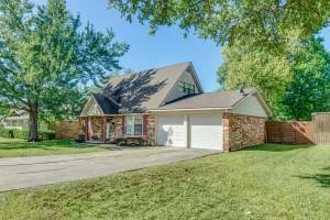 Property Photo:  13127 Flagstone Lane  TX 75240 