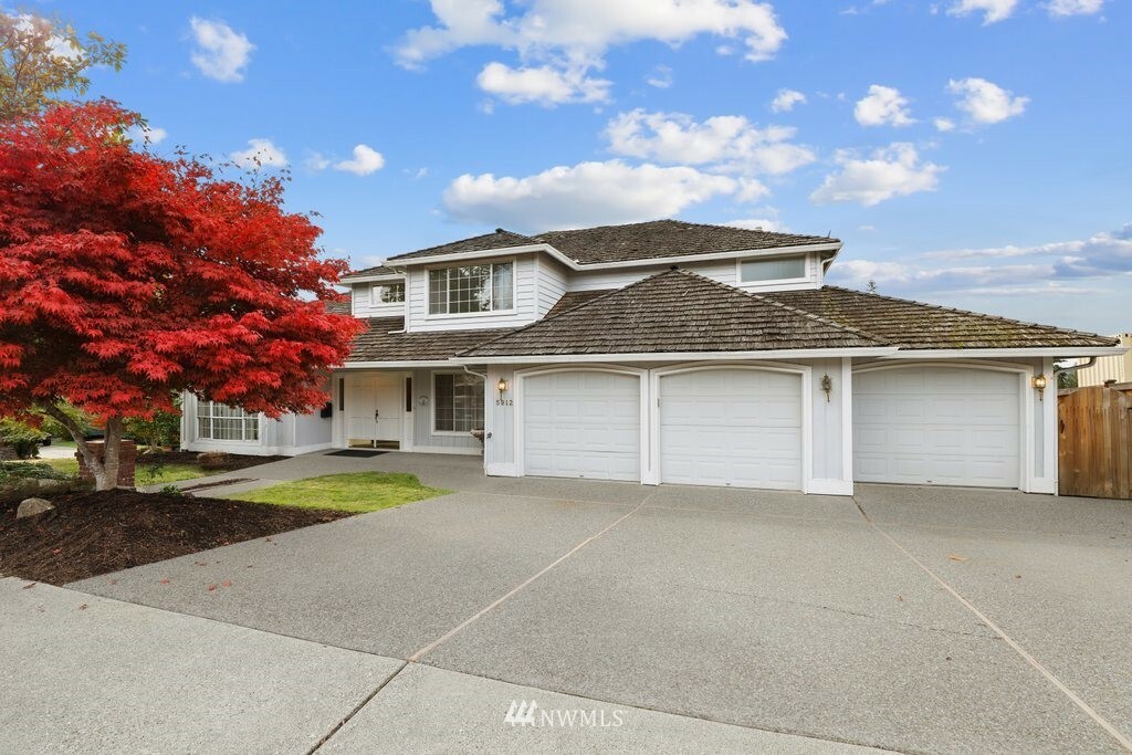 Property Photo: 5912 74th Avenue NE WA 98270