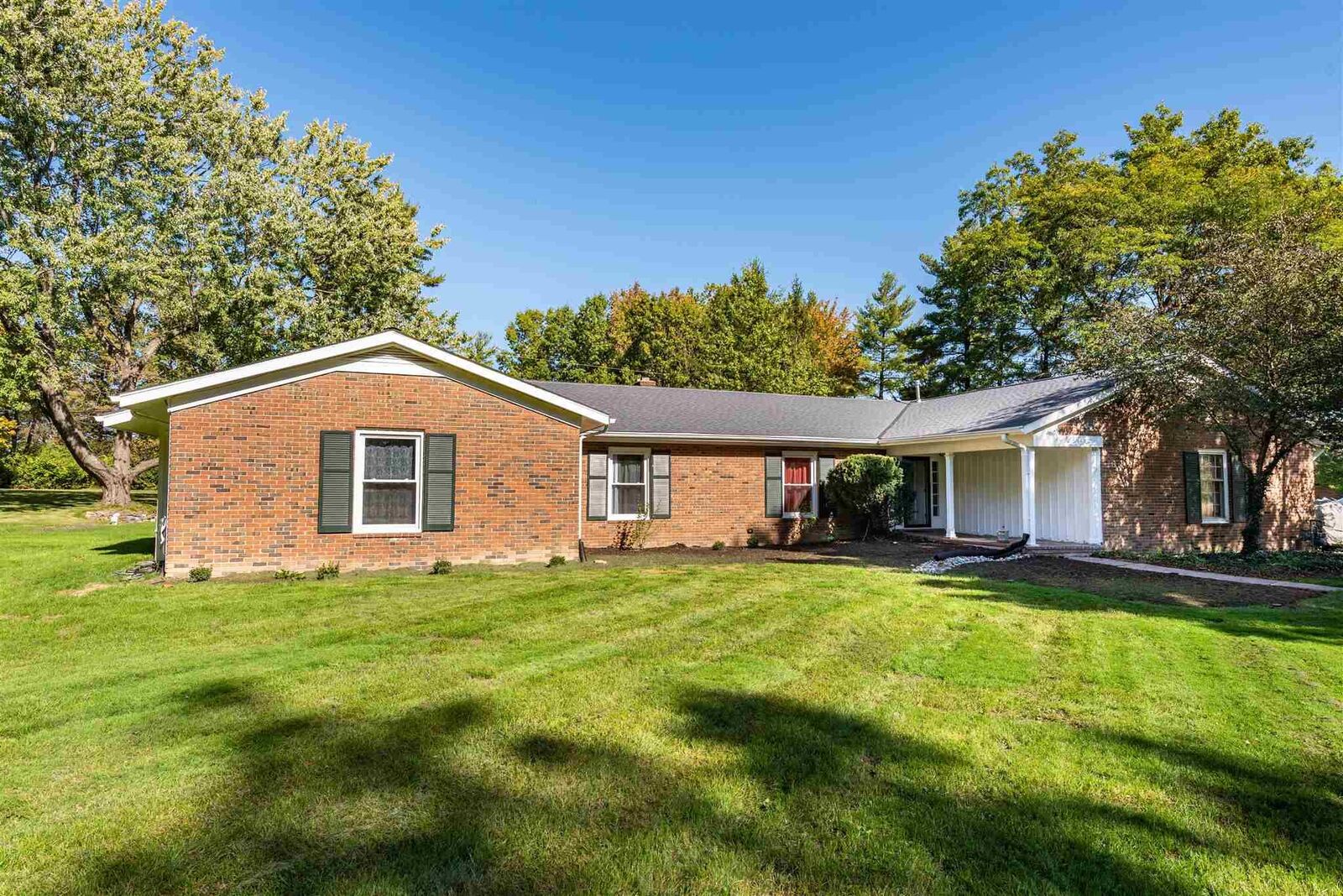 Property Photo: 4723 Saint Joe Center Road IN 46835