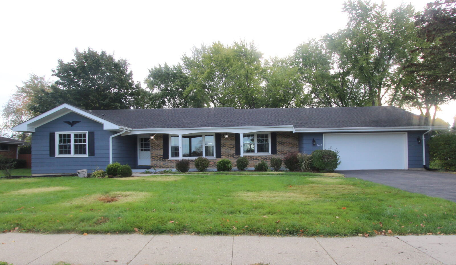 Property Photo: 10416 Cindy Jo Avenue IL 60142