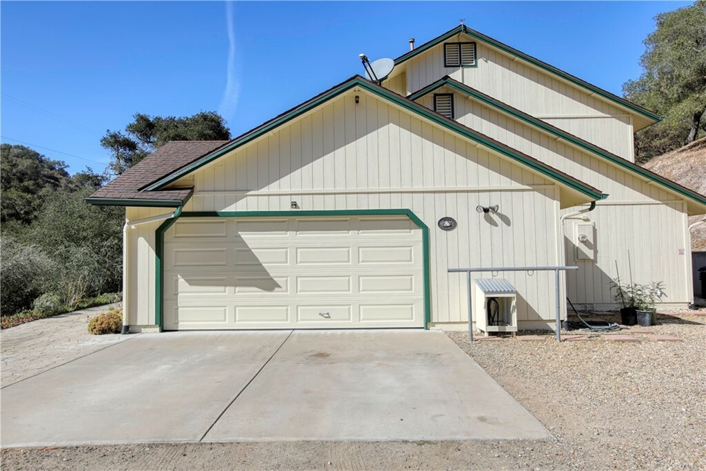 Property Photo:  7520 Suey Creek Road  CA 93454 