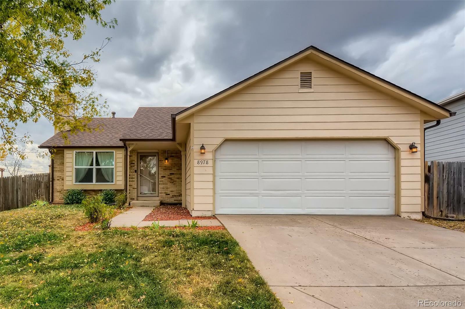 Property Photo:  8978 W Toller Avenue  CO 80128 