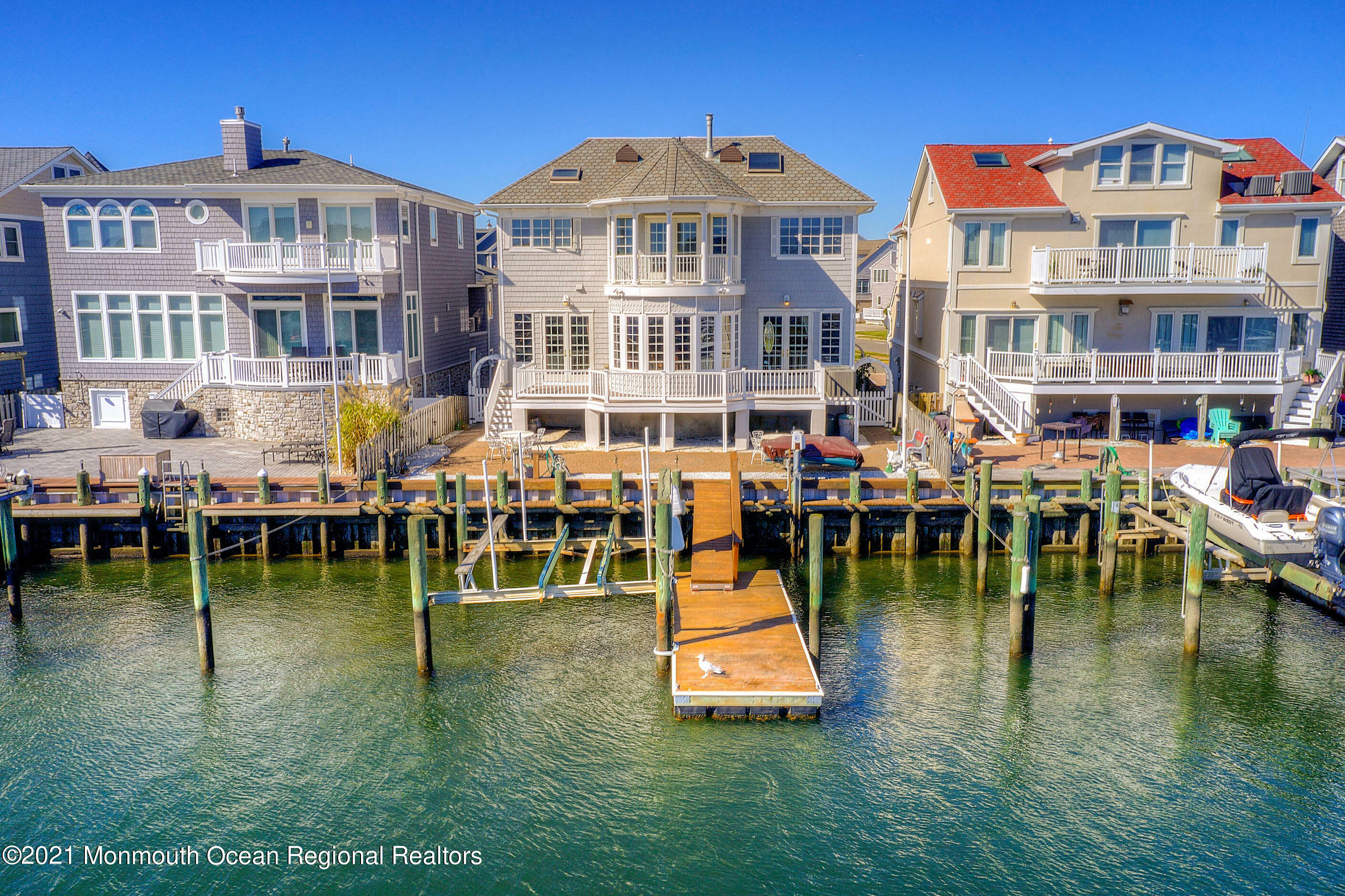 Property Photo: 116 Riverside Place NJ 08742