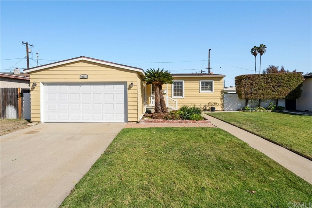 Property Photo:  23726 Cypress Street  CA 90501 