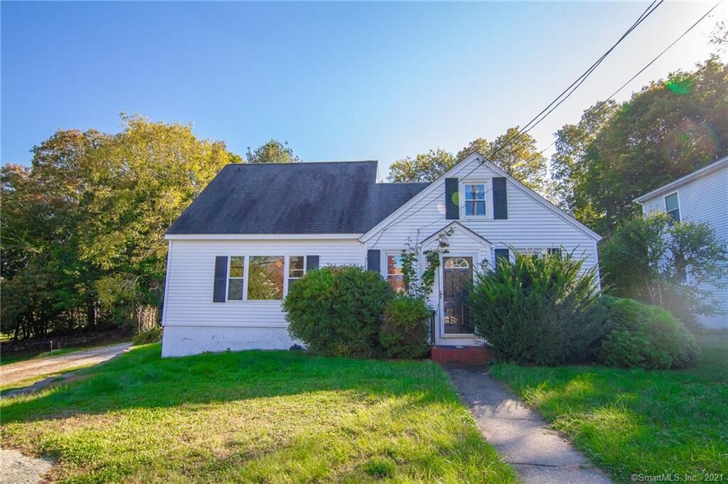 Property Photo:  42 Kenyon Road  CT 06385