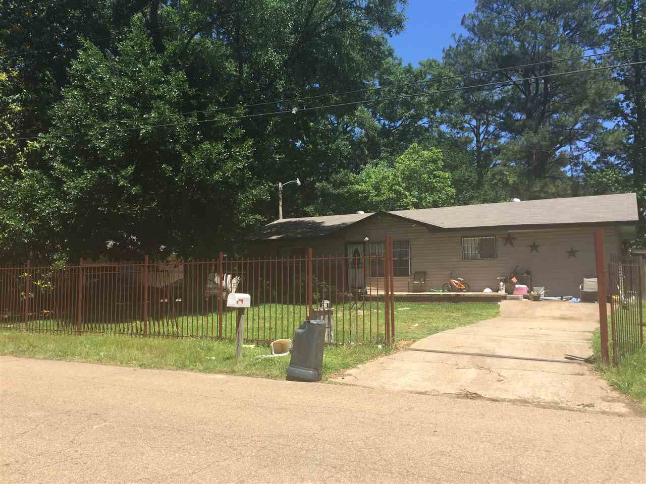 Property Photo:  3168 Charleston Drive  MS 39212 