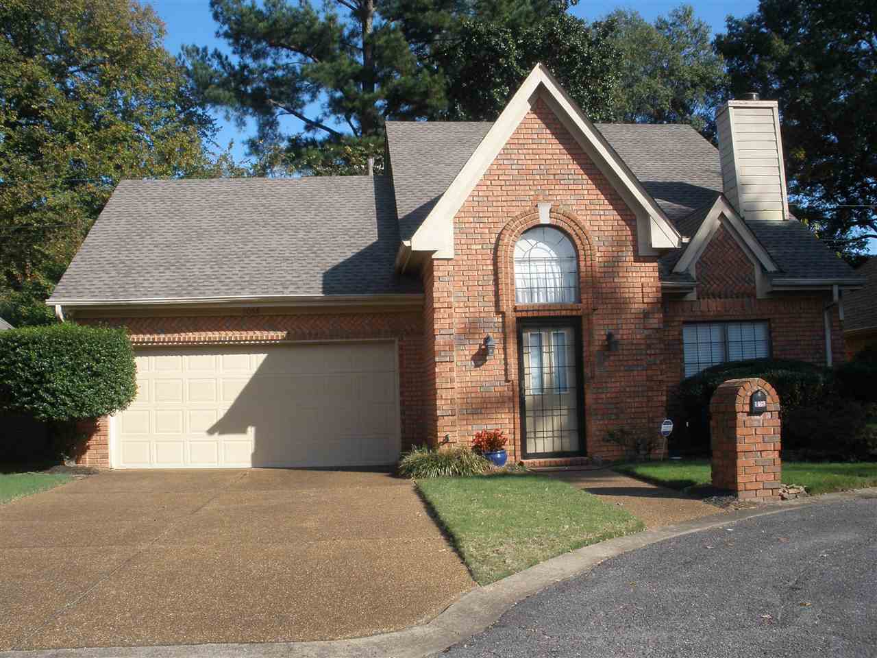 1068 Welchshire Pl  Memphis TN 38117 photo