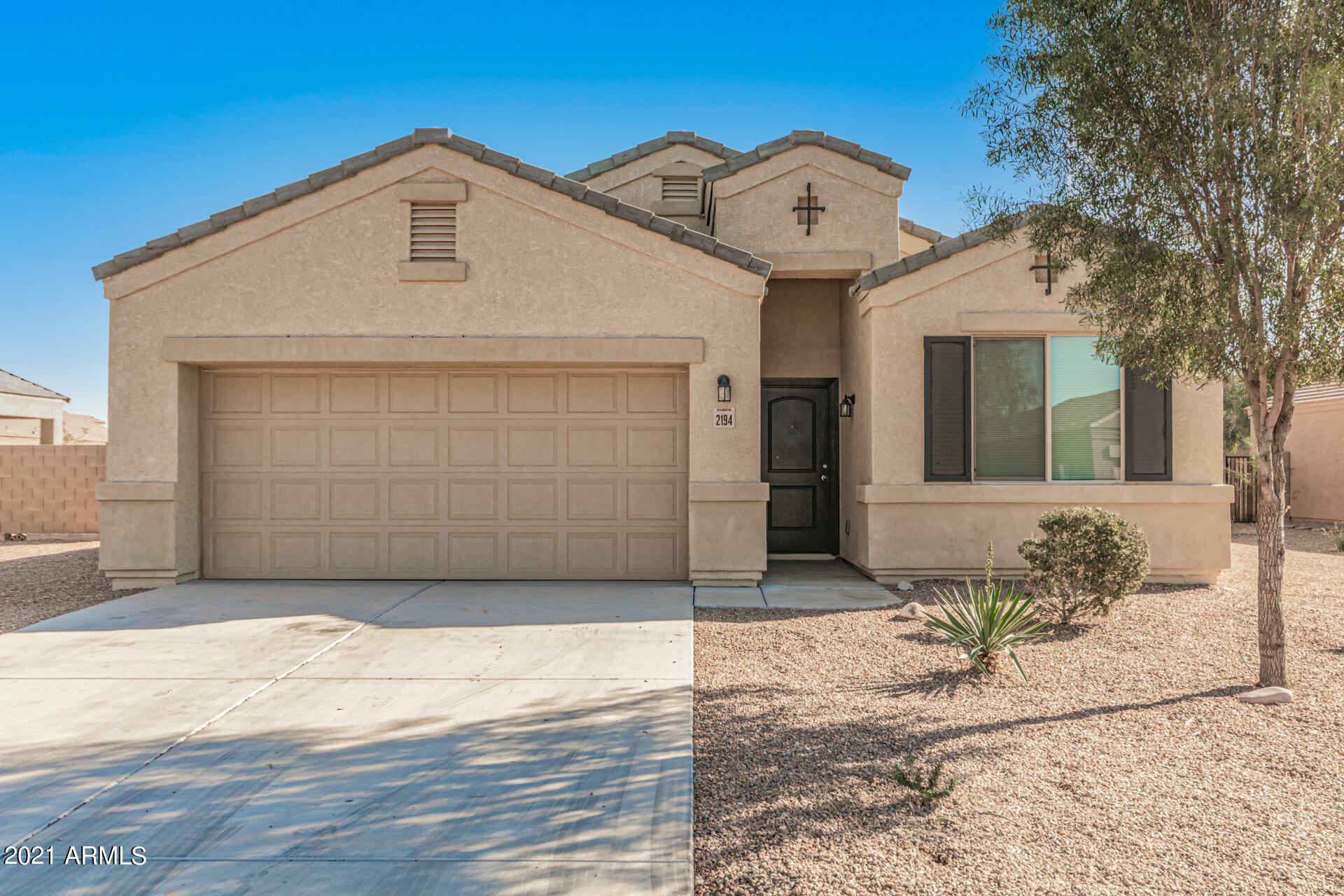 Property Photo: 2194 N St Bonita Lane AZ 85122