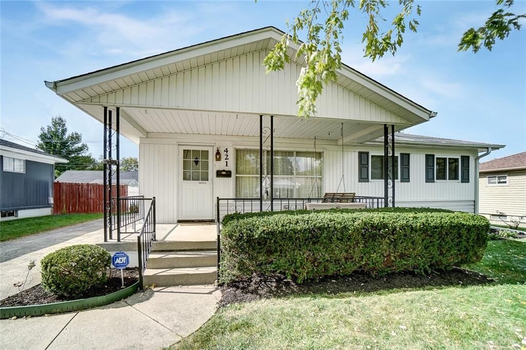 Property Photo: 421 Dundee Circle OH 45431