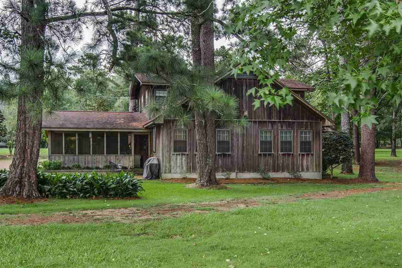 Property Photo:  755 McCluer Road  MS 39212 