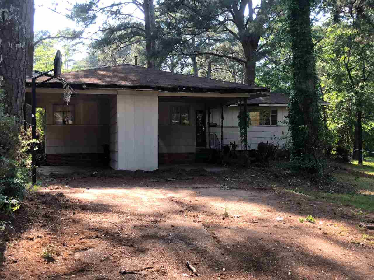 Property Photo:  2743 E Benwood Drive  MS 39204 