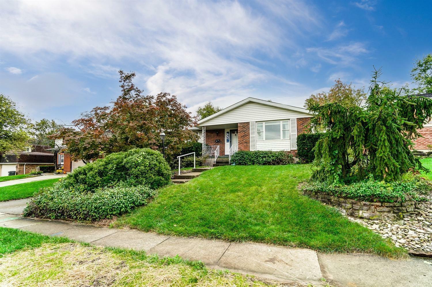 Property Photo: 4307 Copperfield Ln OH 45238