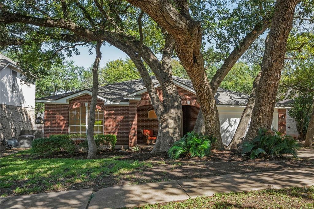 Property Photo:  5804 Fitchwood Lane  TX 78749 