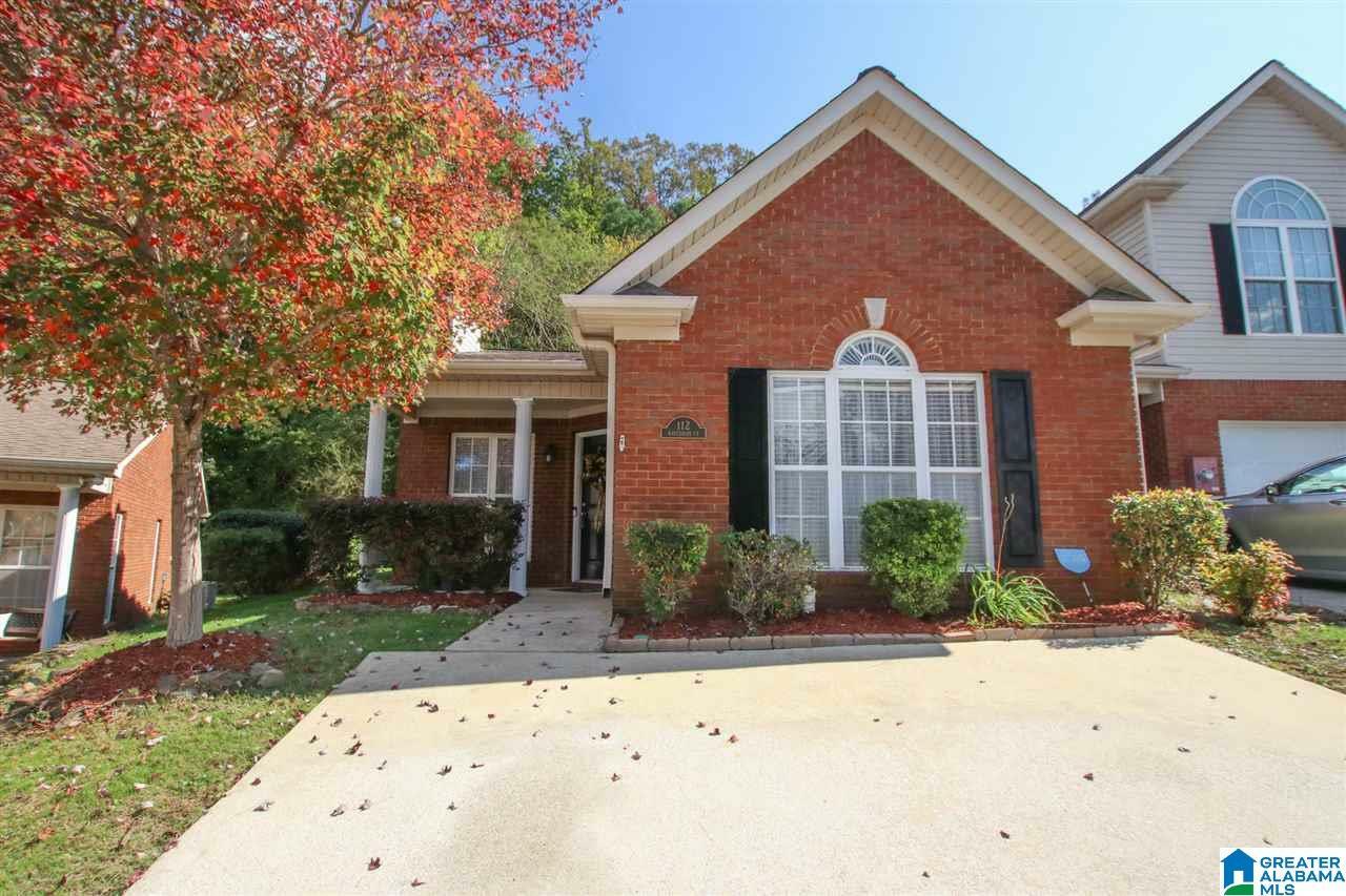 Property Photo:  112 Hayesbury Court  AL 35124 