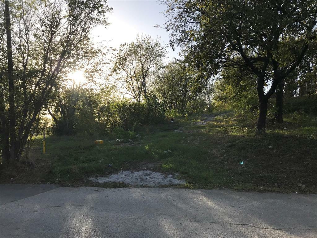 Property Photo: 2603 Hutchinson Street TX 76106