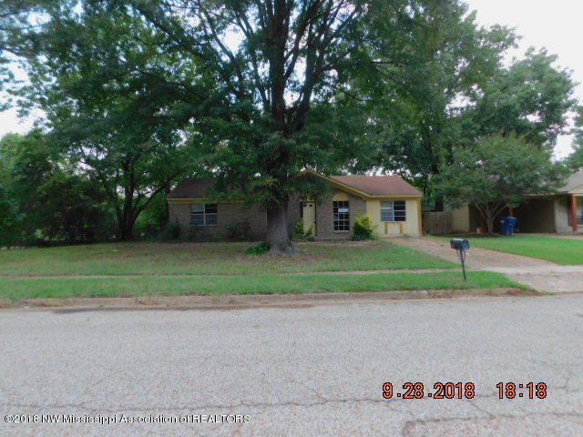 Property Photo: 2950 Briarwood Drive MS 38637