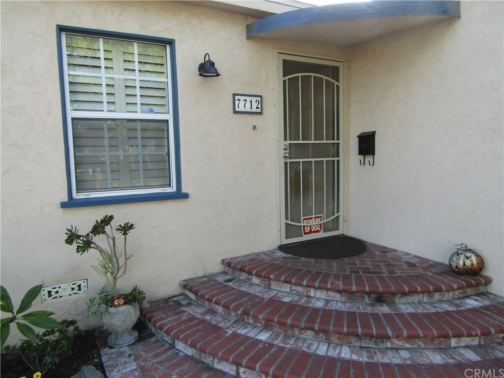 Property Photo:  7712 Melrose Street  CA 90621 