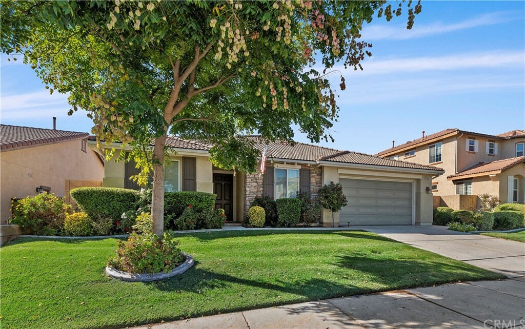 Property Photo:  31831 Middlebrook Lane  CA 92584 