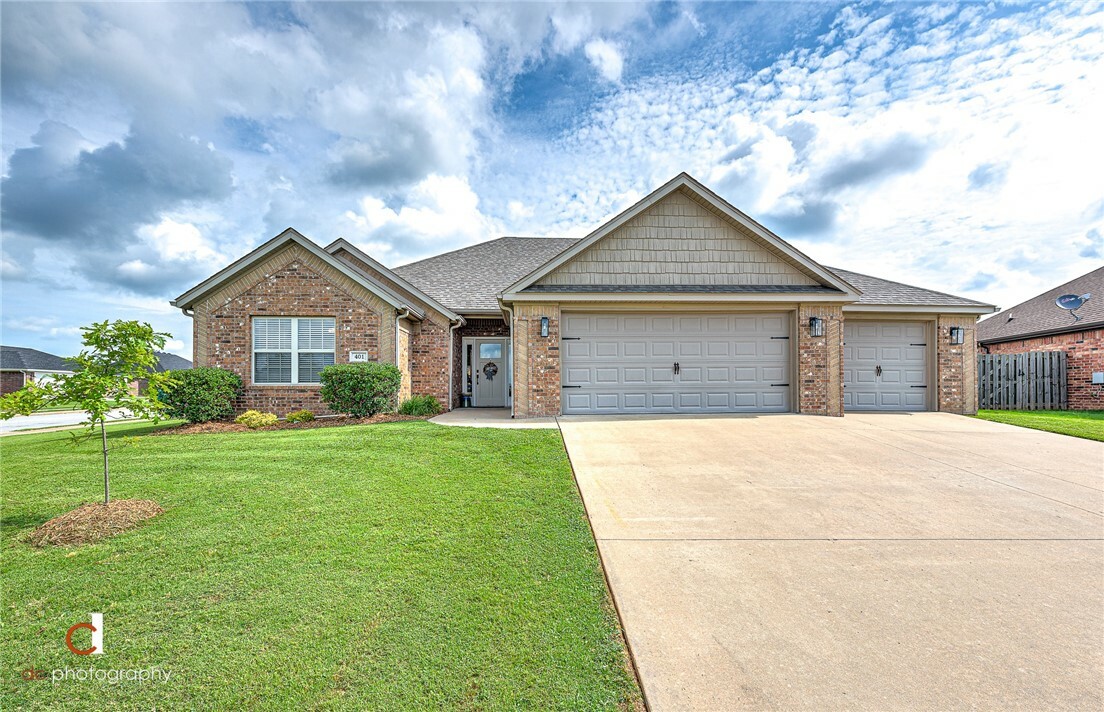 401 Sorrento Drive  Centerton AR 72719 photo