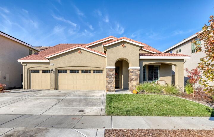 3145 Jaffrey Street  Roseville CA 95747 photo