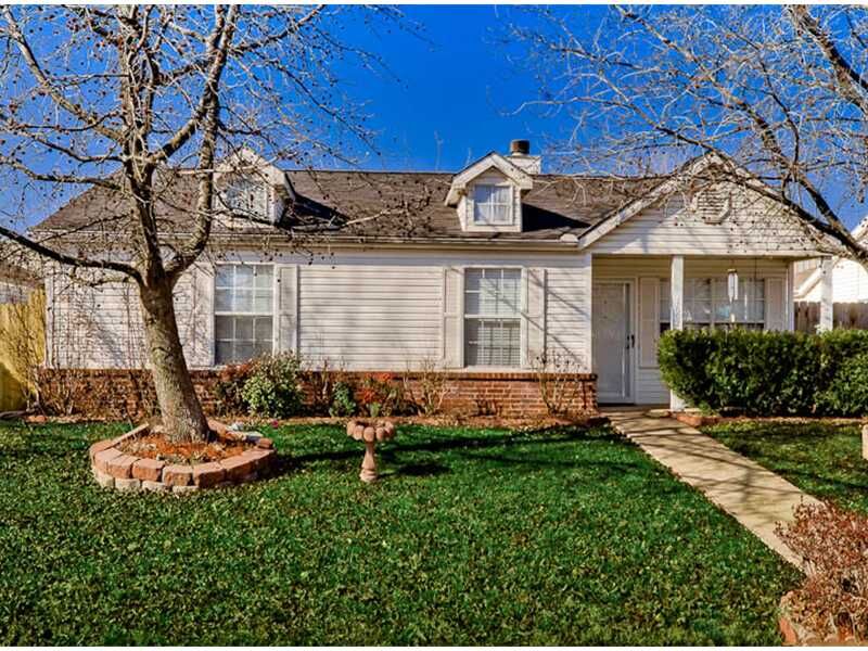 Property Photo: 1602 Parkview Place AR 72712