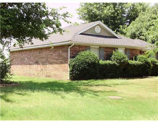 Property Photo:  5643 W Chattel Street  AR 72704 
