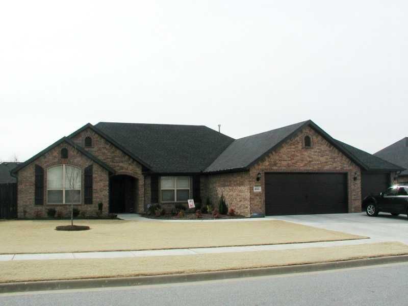 Property Photo:  4945 Tumbleweed Street  AR 72704 