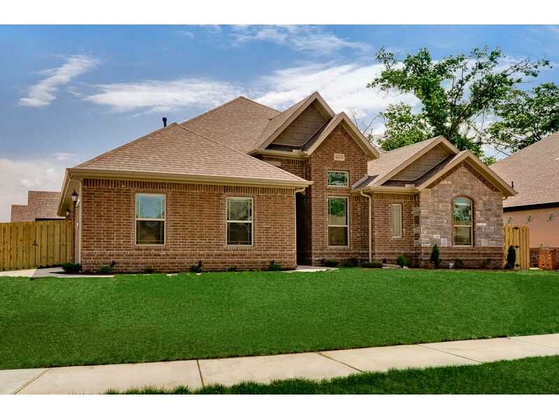 Property Photo: 5800 W Red Maple Drive AR 72758