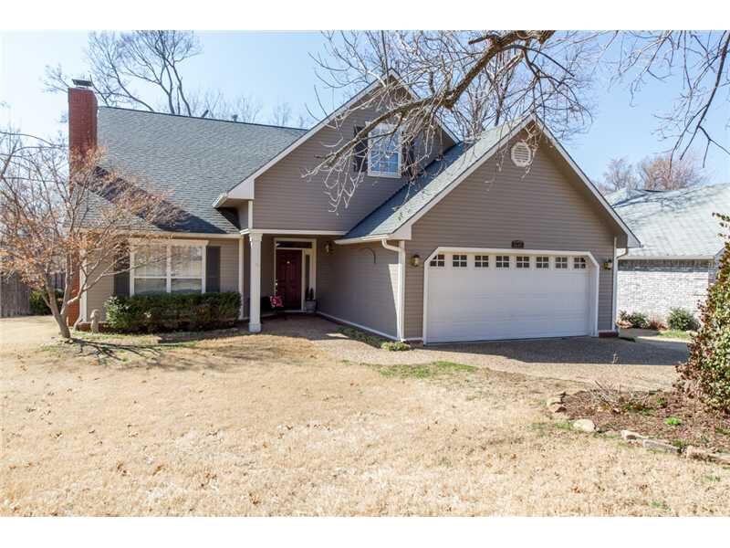 Property Photo:  1645 N Charlee Avenue  AR 72703 