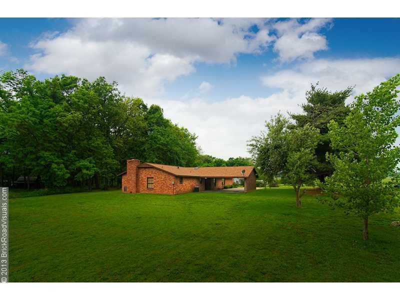 Property Photo: 11957 Clyde Carnes Road AR 72730