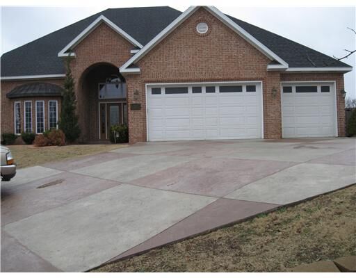 Property Photo: 300 NW O Street AR 72712