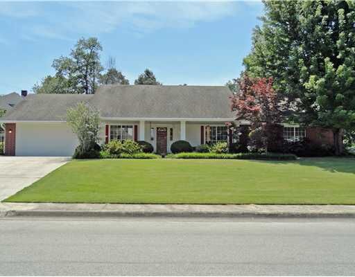 Property Photo:  2639 E Meandering Way  AR 72701 