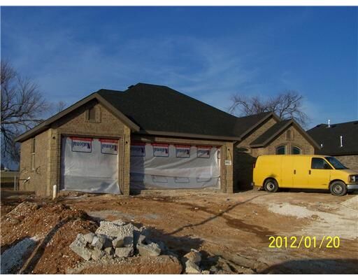 Property Photo:  4944 W Tumbleweed Street  AR 72704 
