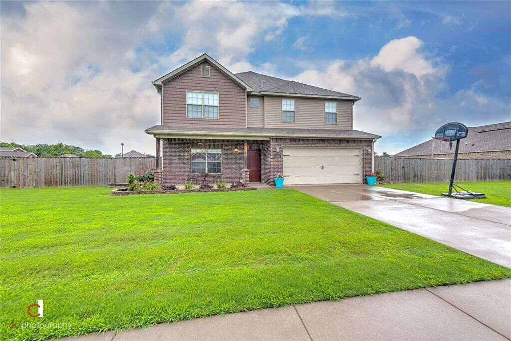 Property Photo: 11692 East Creek Lane AR 72730