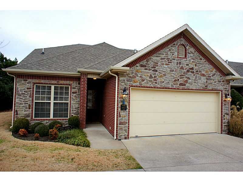 Property Photo: 6663 W Valley View Road AR 72758