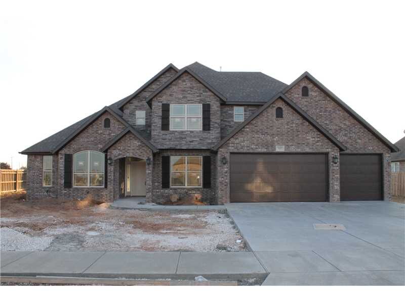Property Photo: 3801 SW Stonefield Street AR 72712