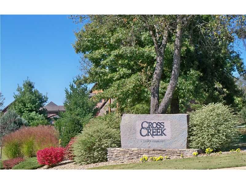 Property Photo: 4713 Willowridge Way AR 72745