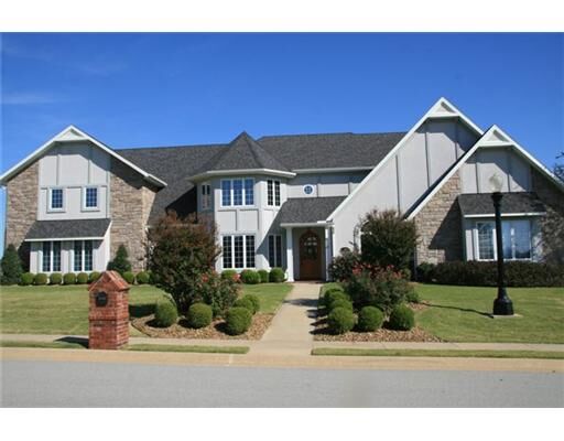 Property Photo:  4004 Agincourt Drive  AR 72712 