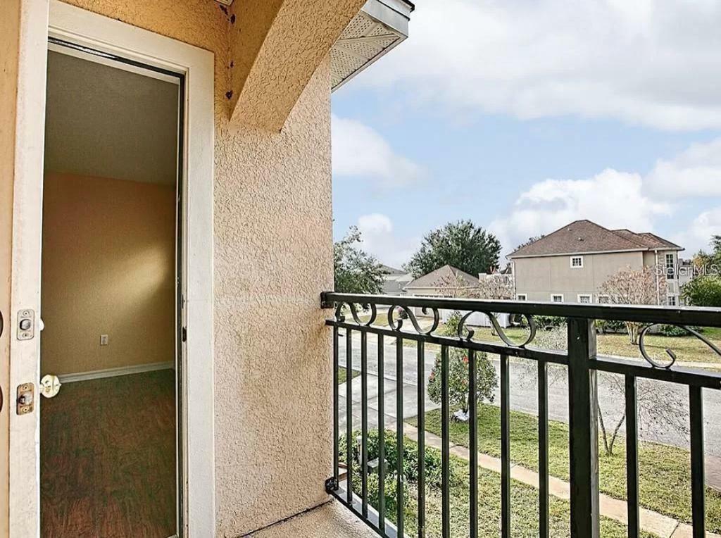 Property Photo:  33246 Irongate Drive  FL 34788 