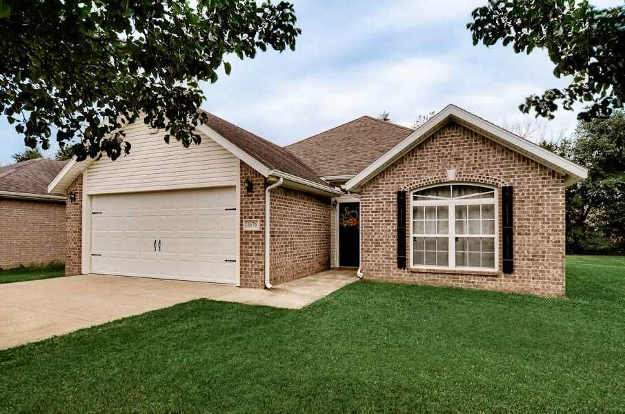 Property Photo:  1676 Candy Apple Street  AR 72764 